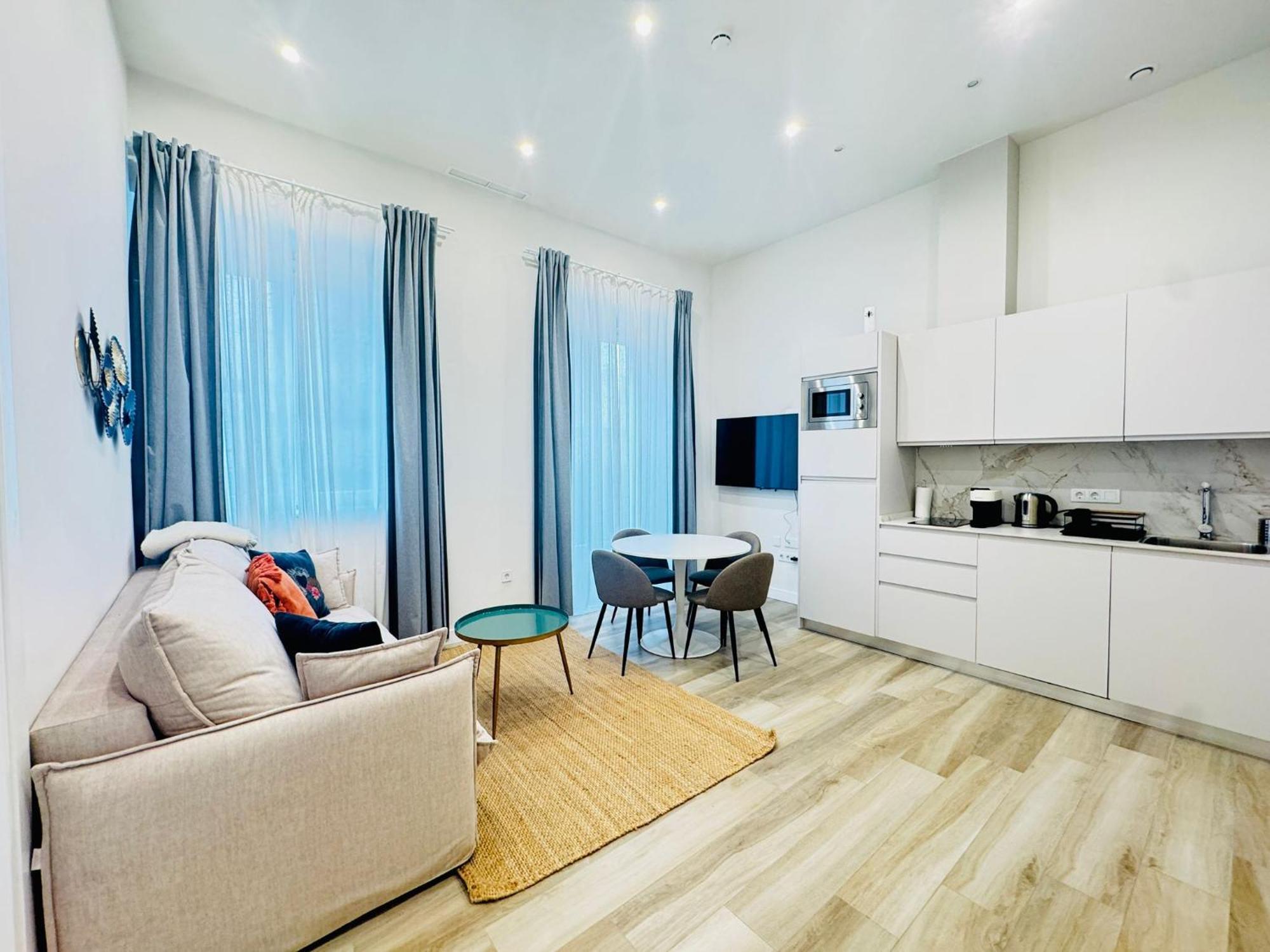Qe Apartments Cadix Extérieur photo